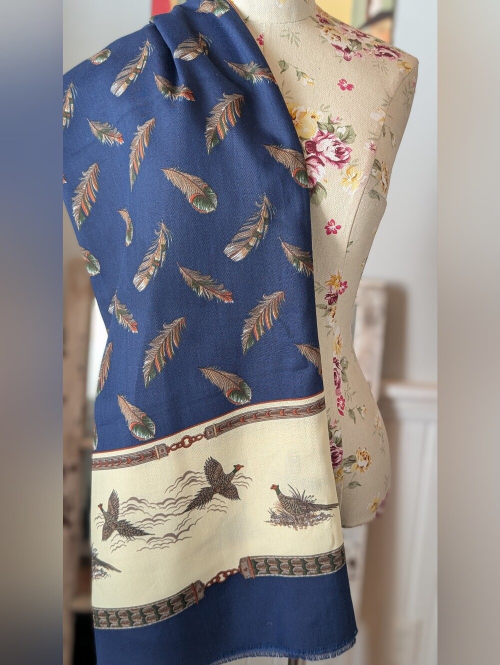 Gina Ruccini Scarf - Picture 7 of 9